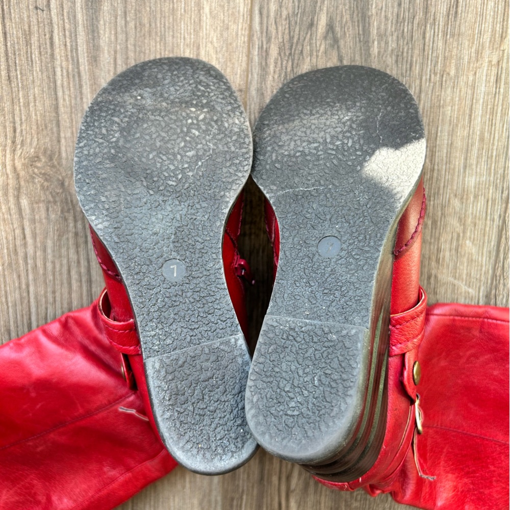 Miz Mooz Red Heeled Boots - Picture 11 of 12